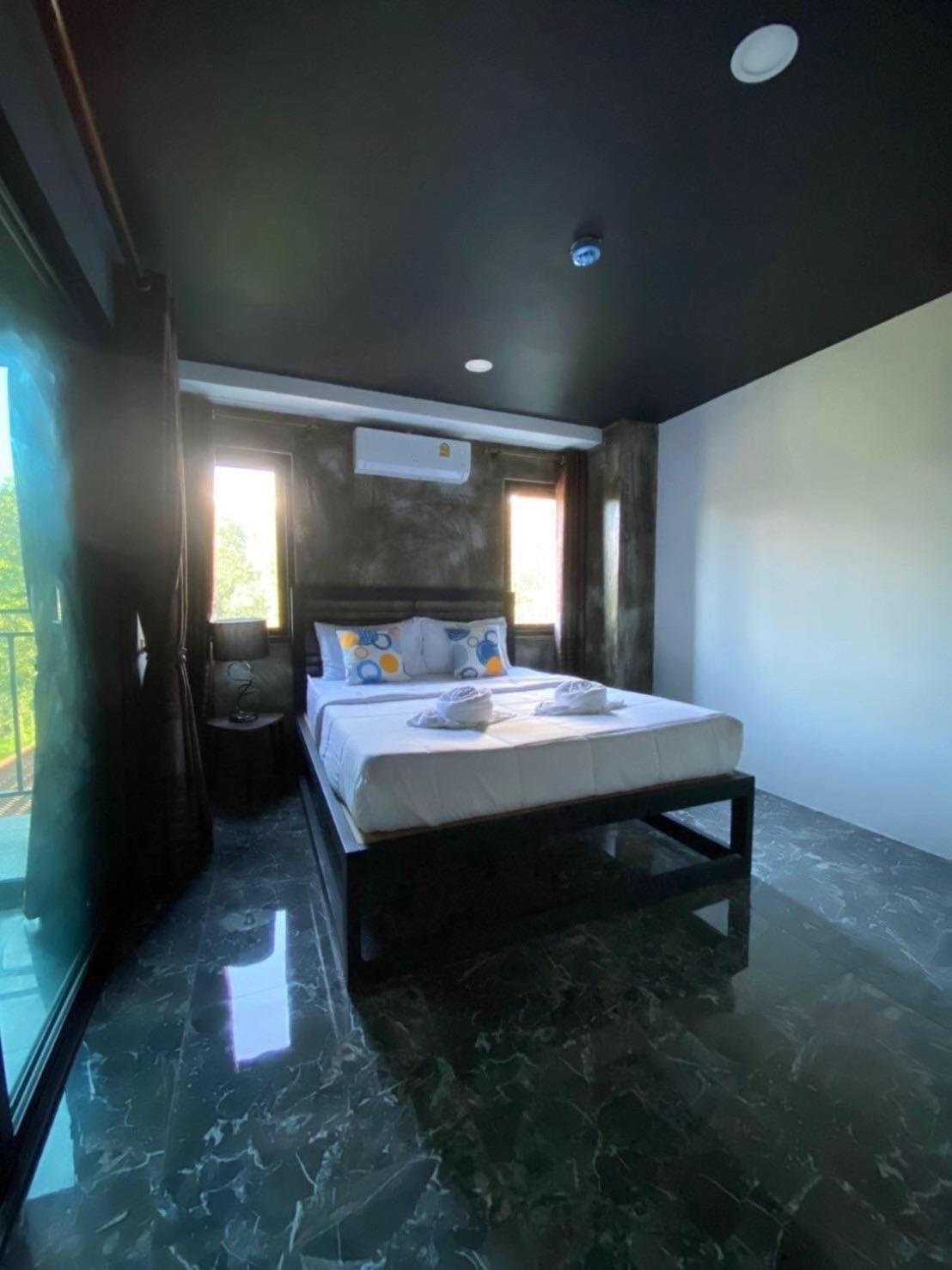 Dm Inn Khon Kaen Luaran gambar