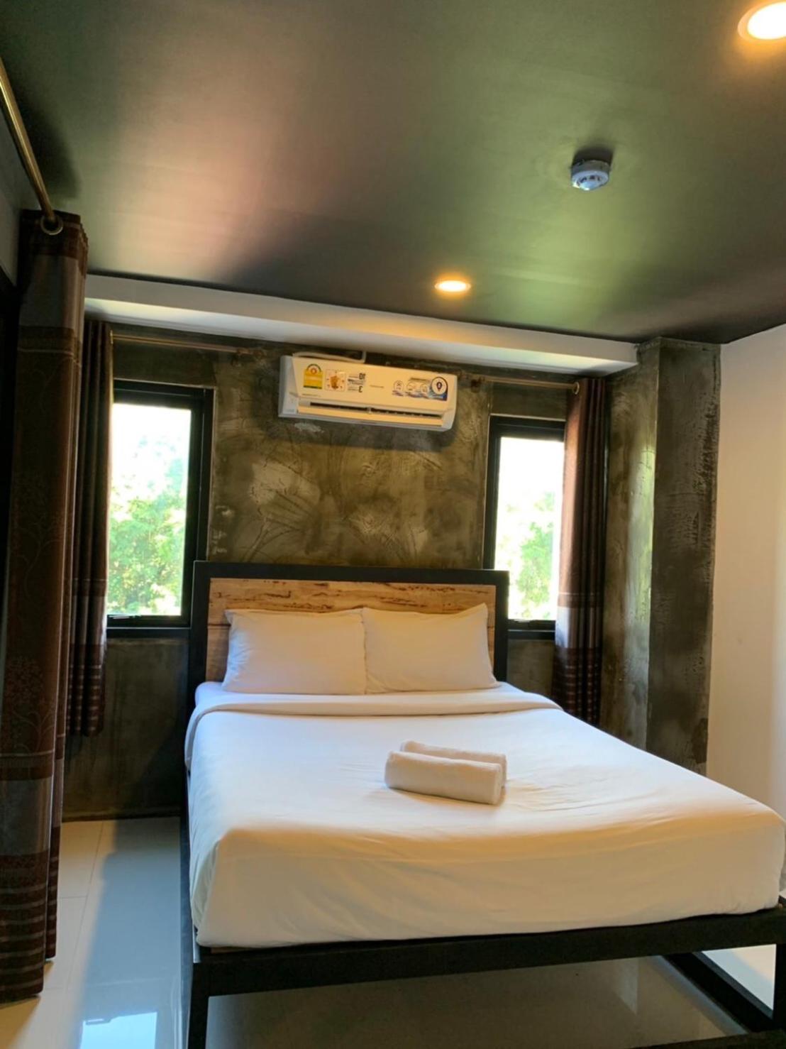 Dm Inn Khon Kaen Luaran gambar